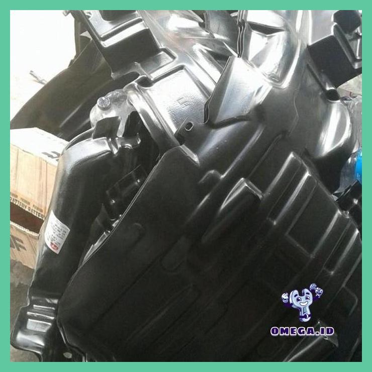 LINER FENDER TUTUP ATAS BAN AVANZA LAMA TIPE S