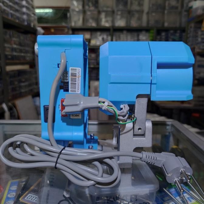 

DINAMO SERVO TAKATORI 550WATT MESIN JAHIT INDUSTRI