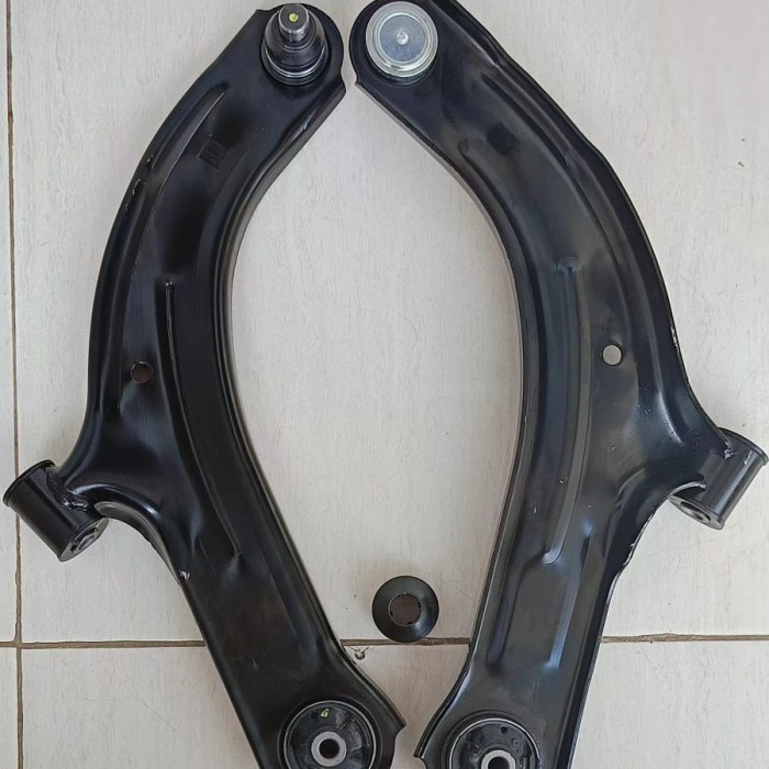 Lower arm assy nissan grand livina livina