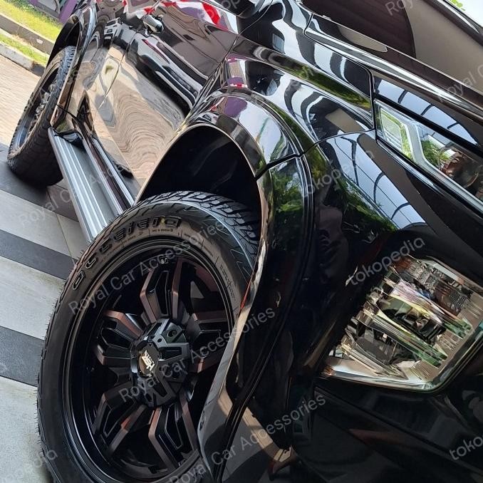 * Over Fender Slim Polos Pajero Facelift 2021 Limited Edition