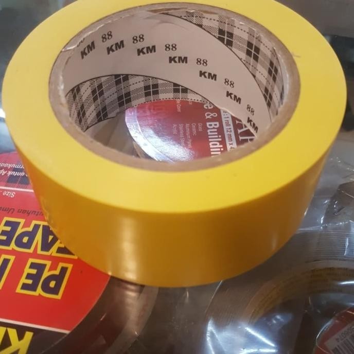 

PLOOR TAPE KM 88 VINIL KM LAKBAN LANTAI KM.48MMX 33M ASLI