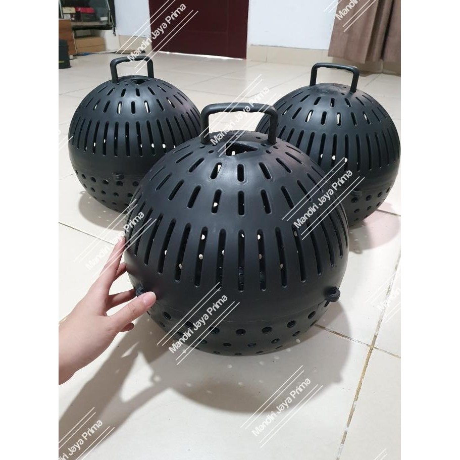 Crab Ball ( kurungan kepiting ) tempa membudidayakan Kepiting Bakau