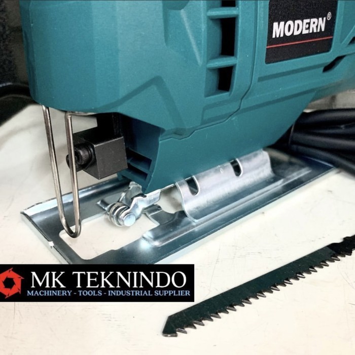 Modern 2200 B Mesin Gergaji Triplek Kayu Jigsaw Variable Speed 2200B