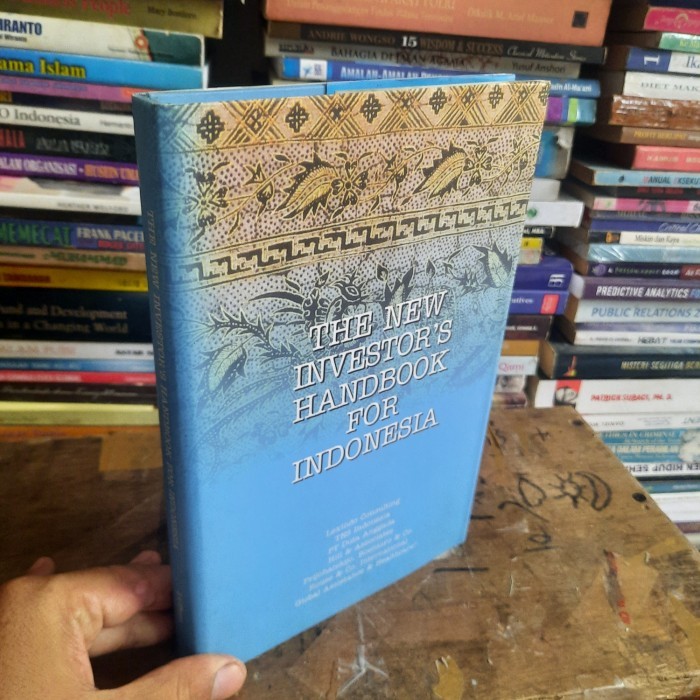 THE NEW INVESTOR'S HANDBOOK FOR INDONESIA
