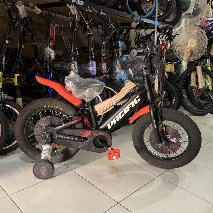 Sepeda Anak Laki 16 Inch Batman Pacific Ban Jumbo