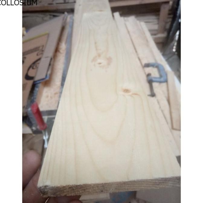 

Papan Kayu Tipis 100x9x1 Isi 5pcs Kayu Pinus Jati Belanda Serat Jerman