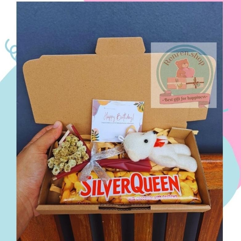 

CR - READY STOK - HAMPERS COKELAT / HAMPERS VALENTINE / KADO COKELAT MURAH MERIAH / KADO CEWEK MURAH TERLARIS