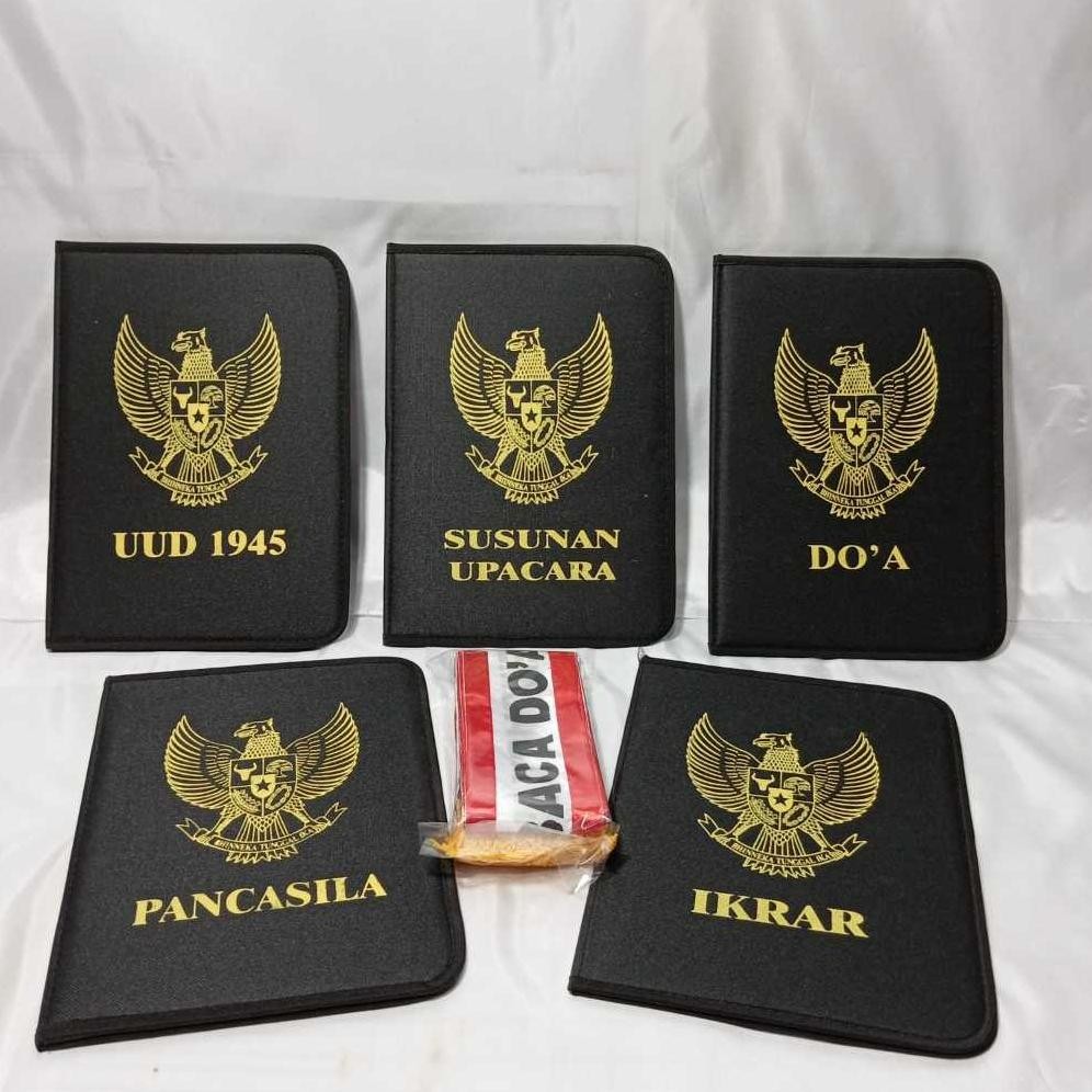 

ZOE MAP DAN SELEMPANG UPACARA 1 SET ISI 7 MAP