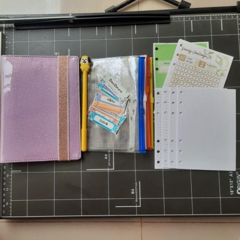 

ANGELO PAKET BINDER KEUANGAN / BUDGETING BINDER / MONEY BINDER / BINDER A6 6RING / BINDER SINKING FUND / NABUNG VIRAL / BINDER HOLOGRAM GLITTER PASTEL