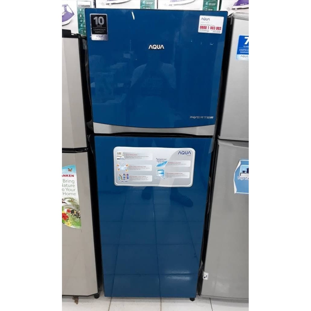 AQUA Kulkas 2 Pintu 220 Liter AQR d270 R Glass Door Low Watt Inverter