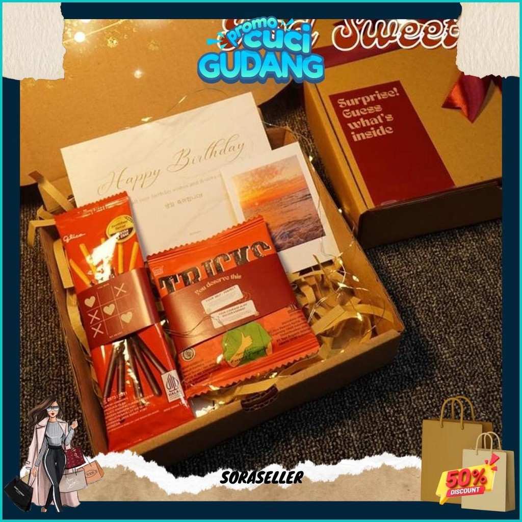 

Hampers Snack Box Kado Ulang Tahun Makanan Ringan Wisuda Anniversary Sempro Valentine Hari Guru Bestie Crush Pacar Red Sweet Series Food Murah Kado Jajan Gift Box Cod