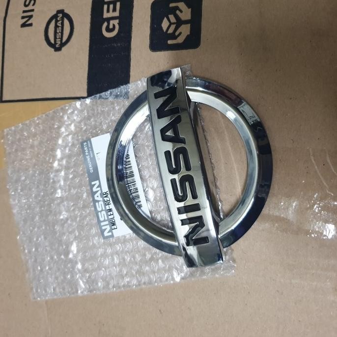 Grand Livina L10 Emblem Belakang Logo Nissan Oem 90890-Cj01A Murah