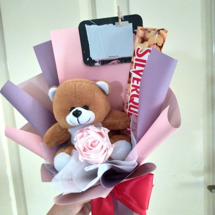 

BUKET BONEKA/BUKET COKELAT VALENTINE/HADIAH VALENTINE ANNIVERSARY