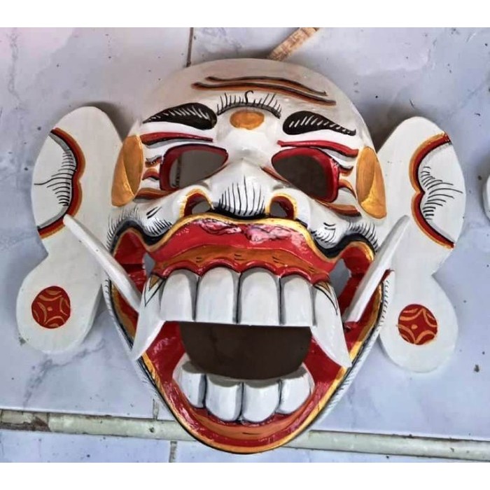 Topeng Celuluk Kerajinan Tangan Ukiran Kayu Bali