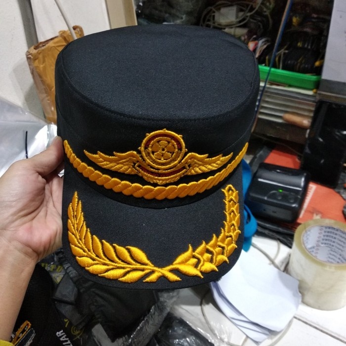 Auliya Topi Komando Pol Pp Wing Hitam