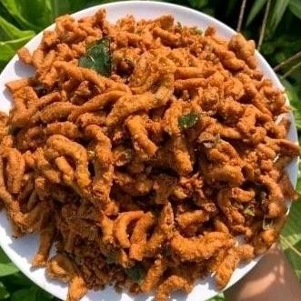 

10.10 Keripik Usus Pedas Daun Jeruk 500G Murah