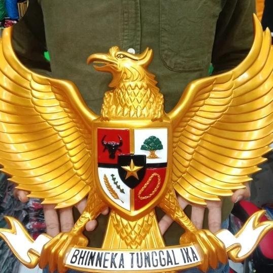 Patung Garuda Fiber Ukuran 40 X 50 Cm Lambang Garuda Patung Garuda Patung Garuda Pancasila
