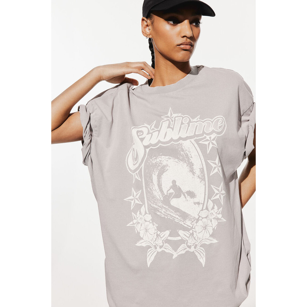 H&M Wanita Oversized printed T-shirt 1198284_5  - Motif Formula 1, Fender, Mary J Blige, Nirvana, Sm