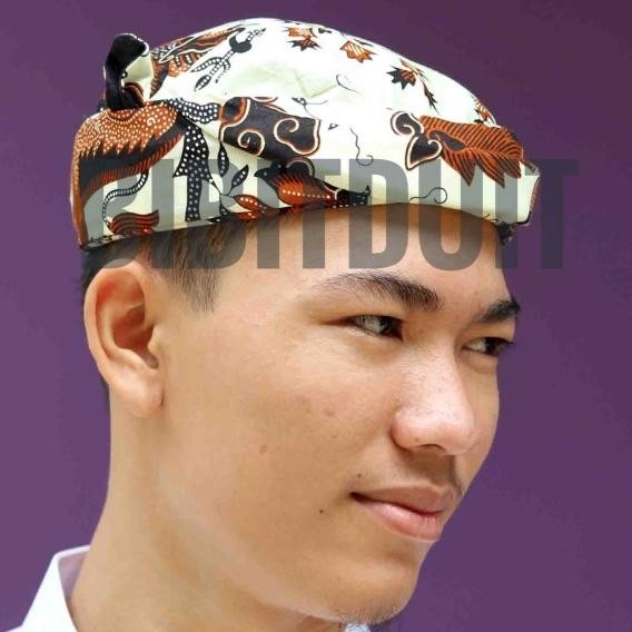 Blangkon Totopong Bendo Iket Khas Cirebon Sunan Gunung Jati