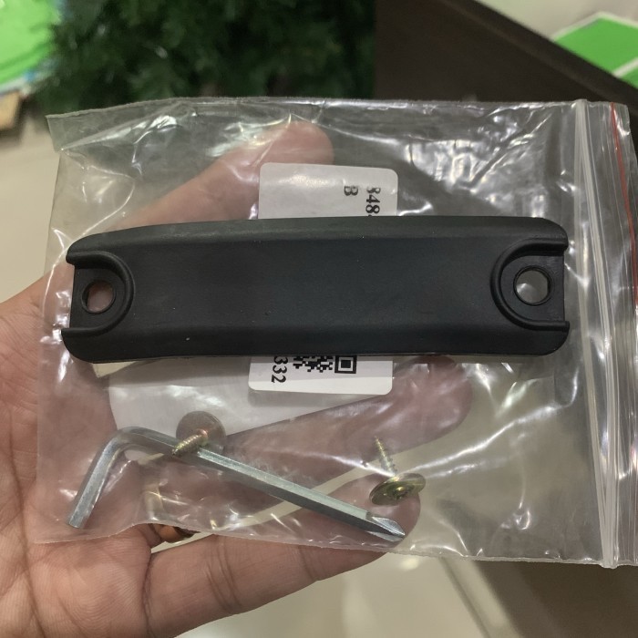 Karet switch tombol bagasi harrier, pembuka pintu bagasi harrier