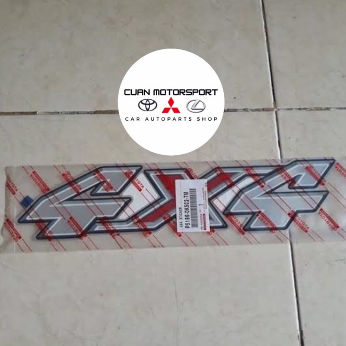 Sticker 4x4 Hilux Fortuner 4Runner Tacoma Original Toyota