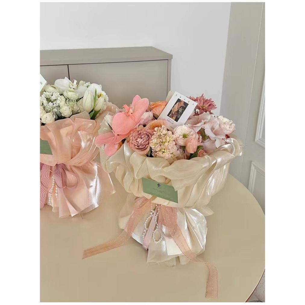 

SPECIAL Kain Pembungkus Buket Bunga / Korean Flower Silk Wrapping For Hand Bouquet. ti-17
