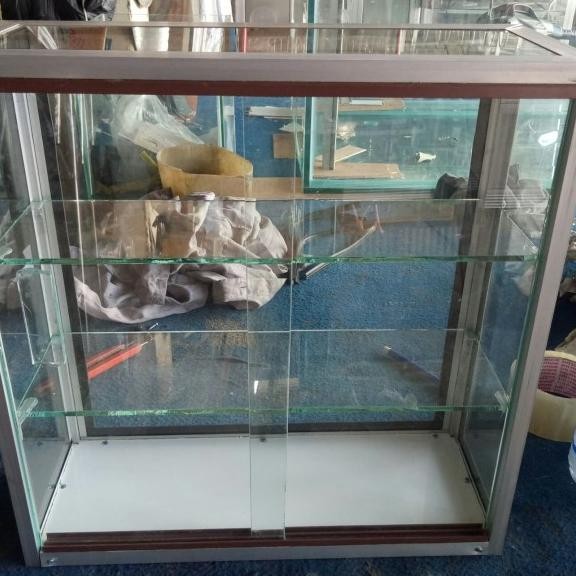 Etalase Alunium Rokok/Mainan/Makanan/Display