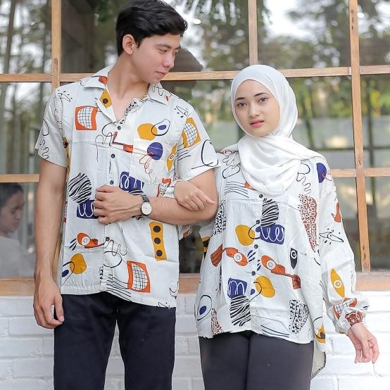 SALE Baju Kemeja Couple Pasangan Remaja Kekinian Casual Motif Full Print Terbaru Ew64