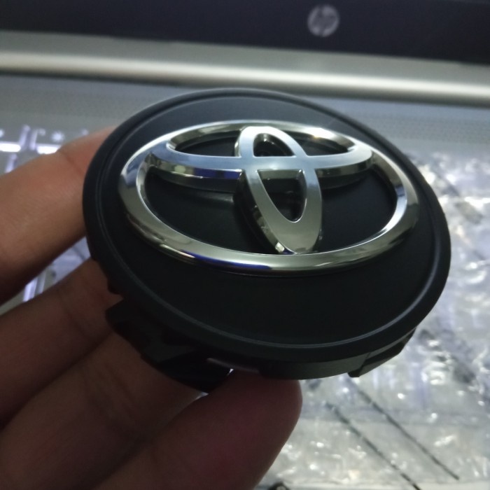 DOP VELG INNOVA VENTURER ORIGINAL