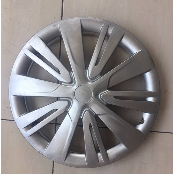 DOP VELG MOBIL DAIHATSU SIGRA RING 14