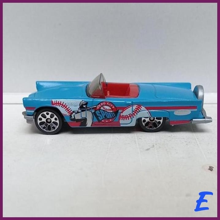 | MYD | MATCHBOX 1957 FORD THUNDERBIRD LOOSE DIECAST REG