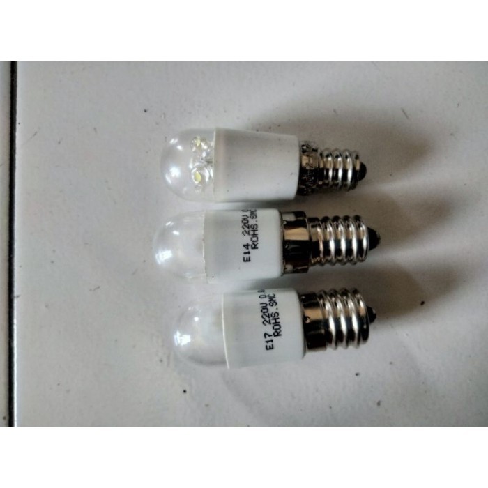 TERBAIK LAMPU KULKAS 1 PINTU POLYTRON SANKEN AQUA LED (NYALA PUTIH)