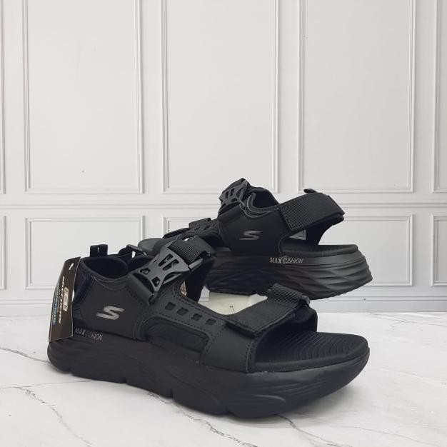 Sandal Skechers Max Cushioning Pria / Sandal Tali Pria / Sandal Gunung