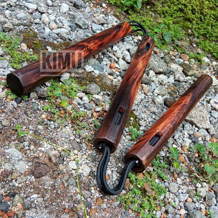 KIMU Dark Phoenix Nunchaku (triple stick sonokeling) atau Ruyung