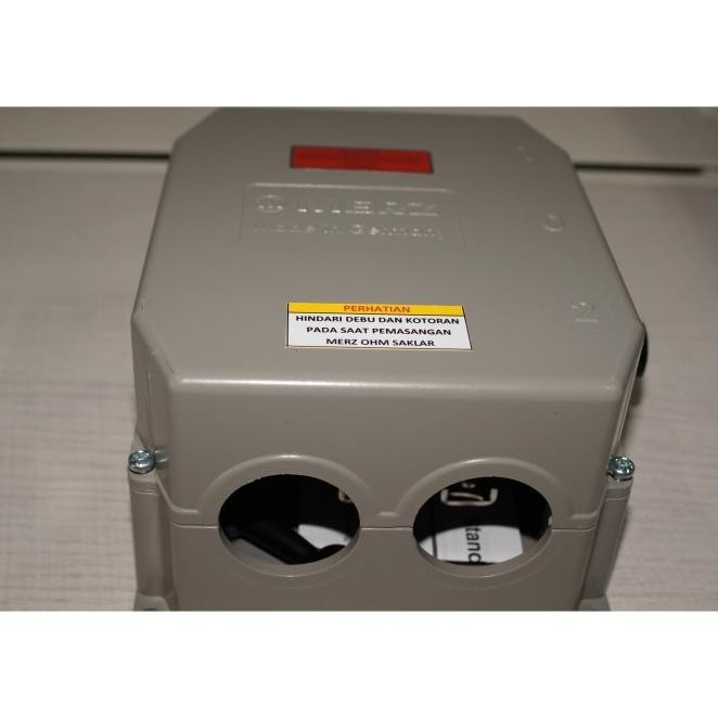 Merz Gz 63A/4P Buatan Jerman (Std N) Cos/Ohm Saklar/Handle Genset