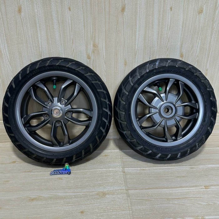 Rims Velg Ori Original Vespa LX / S Facelift Iget Ring 10-11 Piaggio