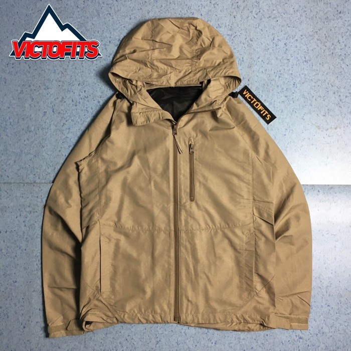 JAKET WINDBREAKER FIELD CORE