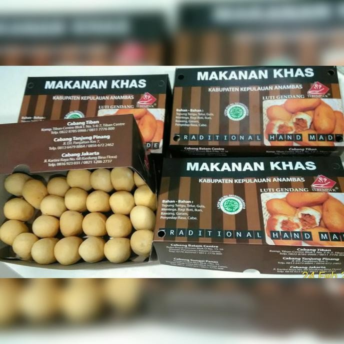 

Luti Gendang (Roti Goreng isi Ikan Tuna) #Box Besar : 25 pcs