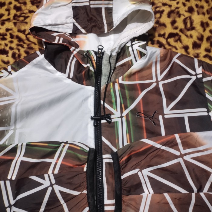 JAKET PARASUT RUNNING PUMA ORIGINAL