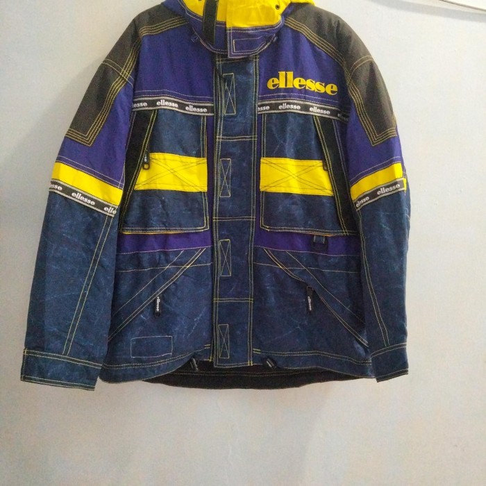 SNOWBOARD ELLESSE LIKE NEW NOMINUS