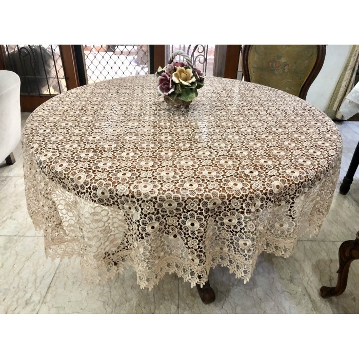 Gebyar Salee Taplak meja kain renda bulat/bundar