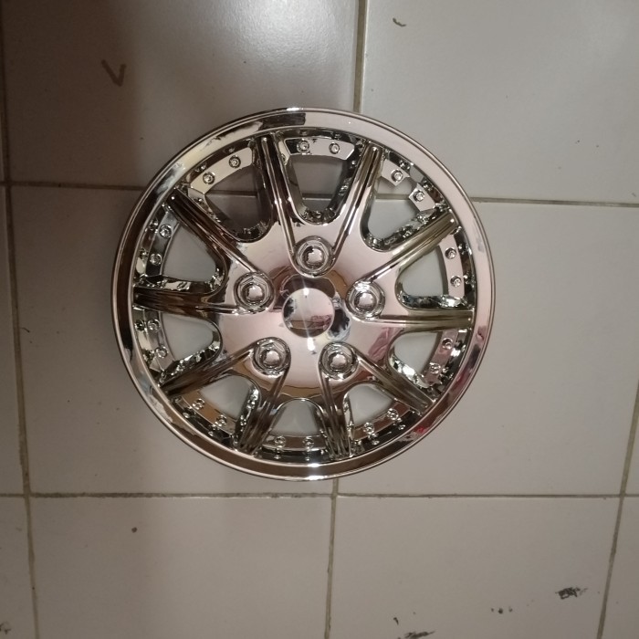 WHEEL DOP VELG MOBIL RING 12 INCH CHROME