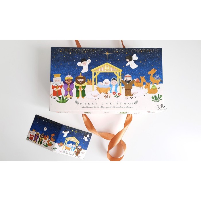 

[Box 3 Kings] Kotak Natal 2 Toples 112 Desertbox / Kue Setengah Loyang Terbaru