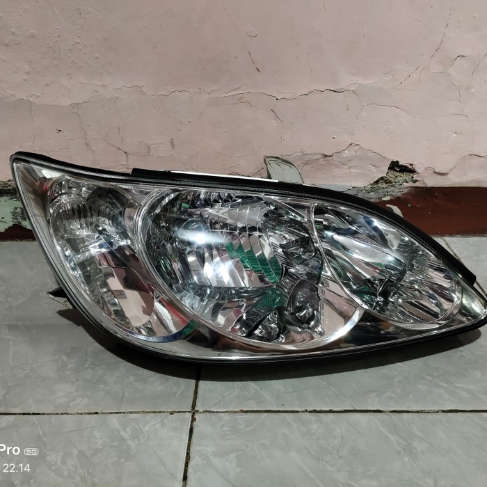 LAMPU DEPAN HEADLAMP TOYOTA CAMRY