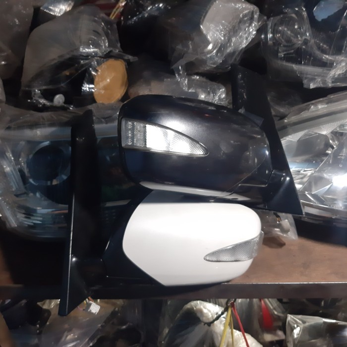 SPION MITSUBISHI GRANDIS