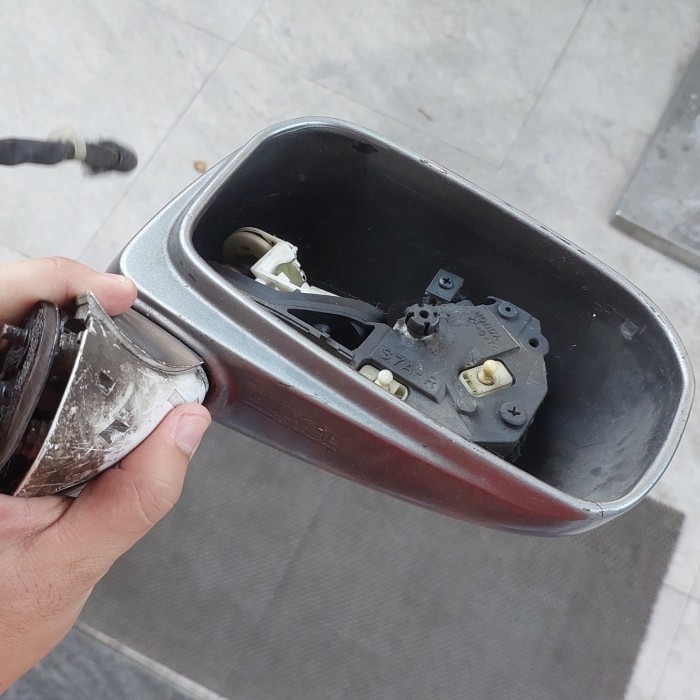 SPION RETRACT KANAN ONLY HONDA STREAM RN1 RN3 RN4 RN5