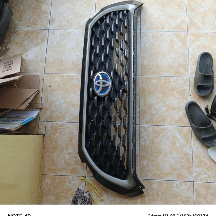 grill toyota Corolla cross