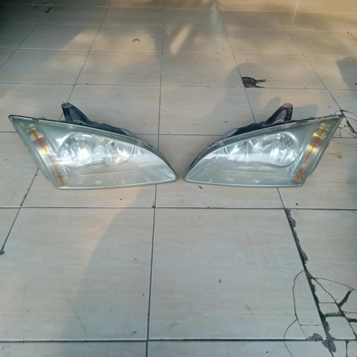 headlamp Ford focus 2005-2008