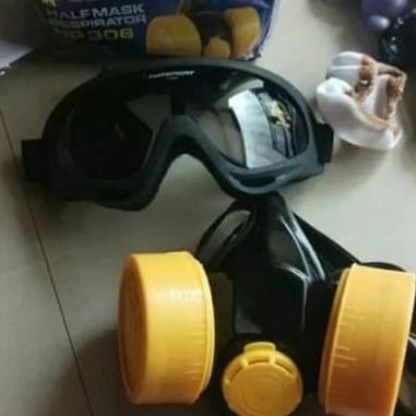 Masker Gas Respirator Full Face Masker + Goggles