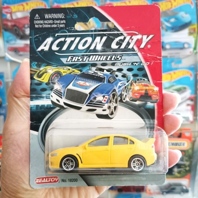 Diecast Realtoy 1:64  Mitsubishi Lancer Evolution X Kuning Bukan Hot Wheels atau Matchbox